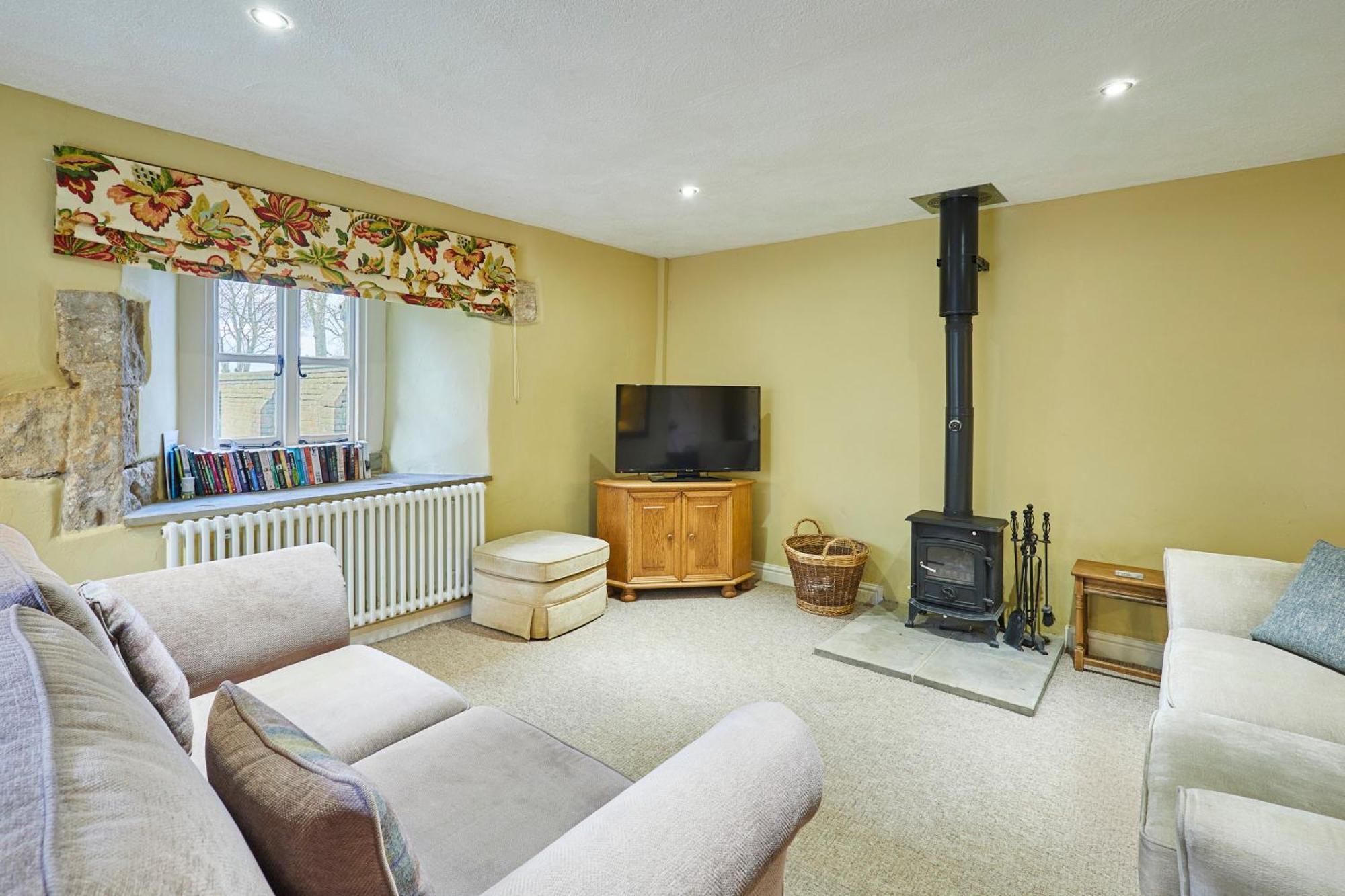 Host & Stay - Tithe Barn Cottages Easington Exterior photo